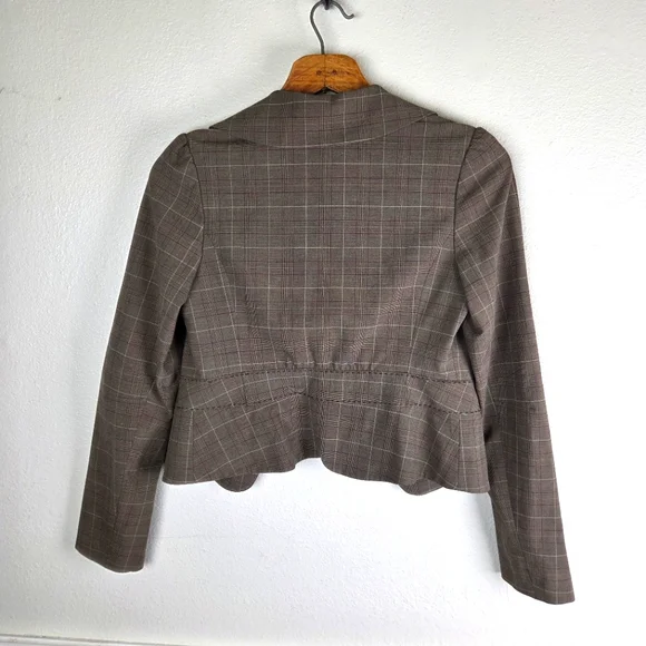 Women's Guess Brown Plaid Clasp Business Casual Blazer Size Medium - Picture 9 of 13